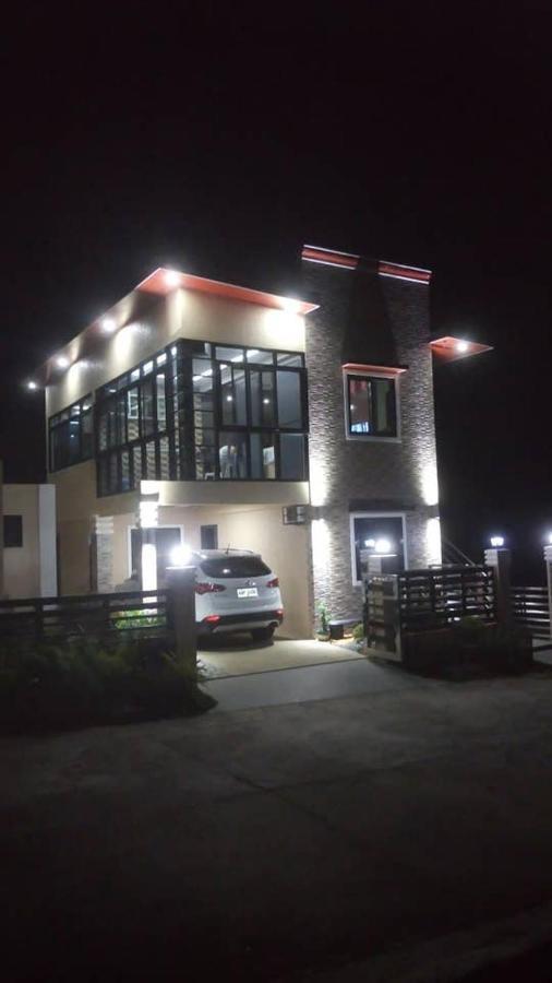 Tagaytay Suite 2 Tagaytay City Kültér fotó